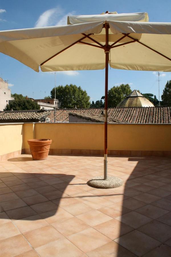 Attico Con Terrazza Santa Cecilia Apartment Roma Exterior foto