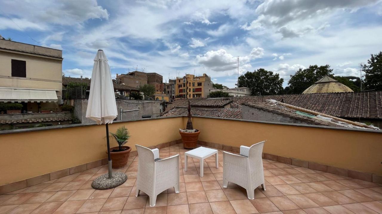 Attico Con Terrazza Santa Cecilia Apartment Roma Exterior foto